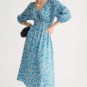 NWT Crew V-neck midi dress in blue blooms blockprint